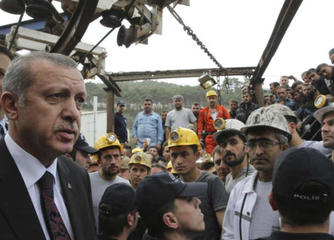 “أردوغان”: “لو خطف ذئباً حملاً علي ضفاف دجلة فإنه يخضع لمسؤوليتي”