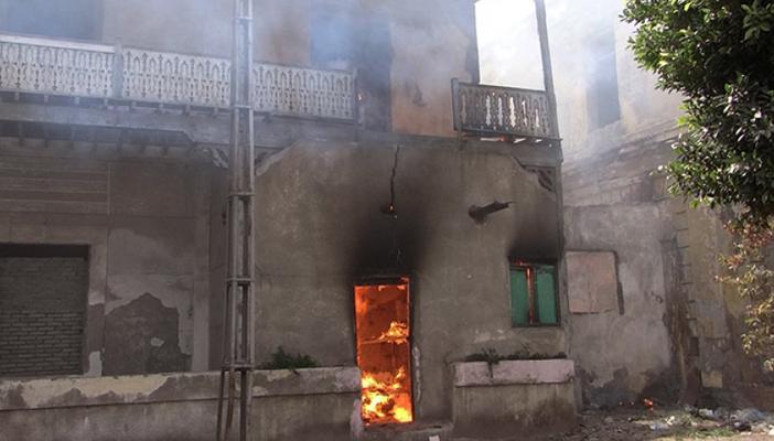 حريق بالأقصر يلتهم 20 منزلا ونفوق عدد من الأبقار والماشية