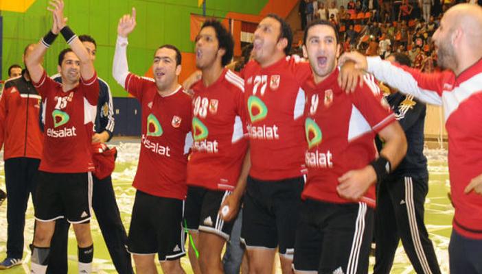 الأهلي يهزم الإفريقي التونسي بكرة اليد