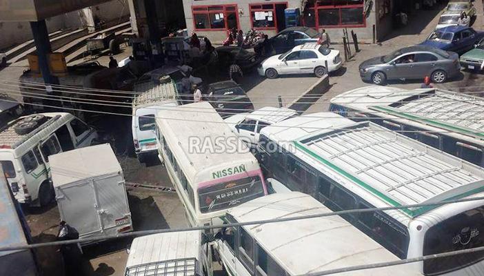 تجدد أزمة البنزين بالمنيا .. والسائقون: “مشكلة ما بتخلصش”