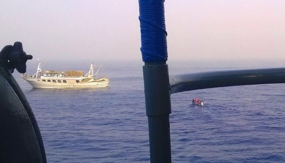 مصدر أمني: قائد مركب الاستغاثة ادعى كذبًا وجود 120 شخصًا