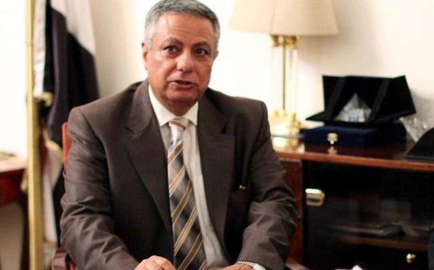 وزير التعليم للمخترع الصغير: تعالى وحناخدك بالاحضان