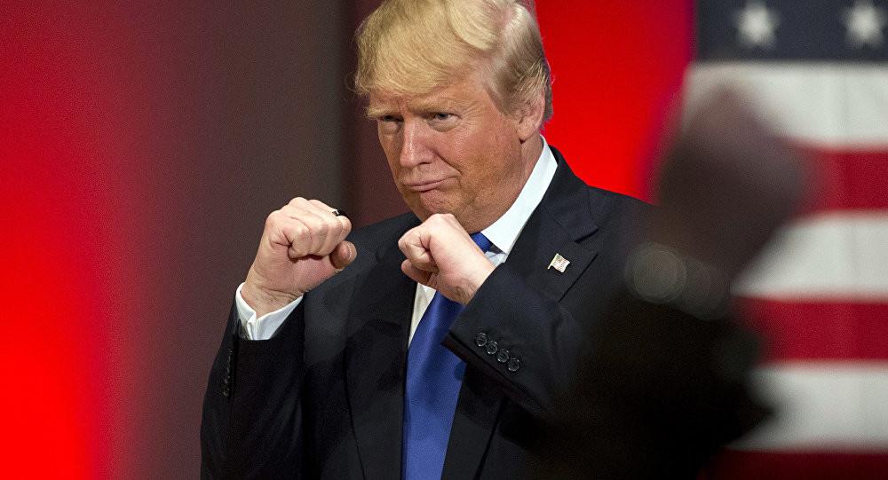 فقيه دستوري: ترامب نفّذ وعده.. وهذا ما جناه الحكام العرب علينا