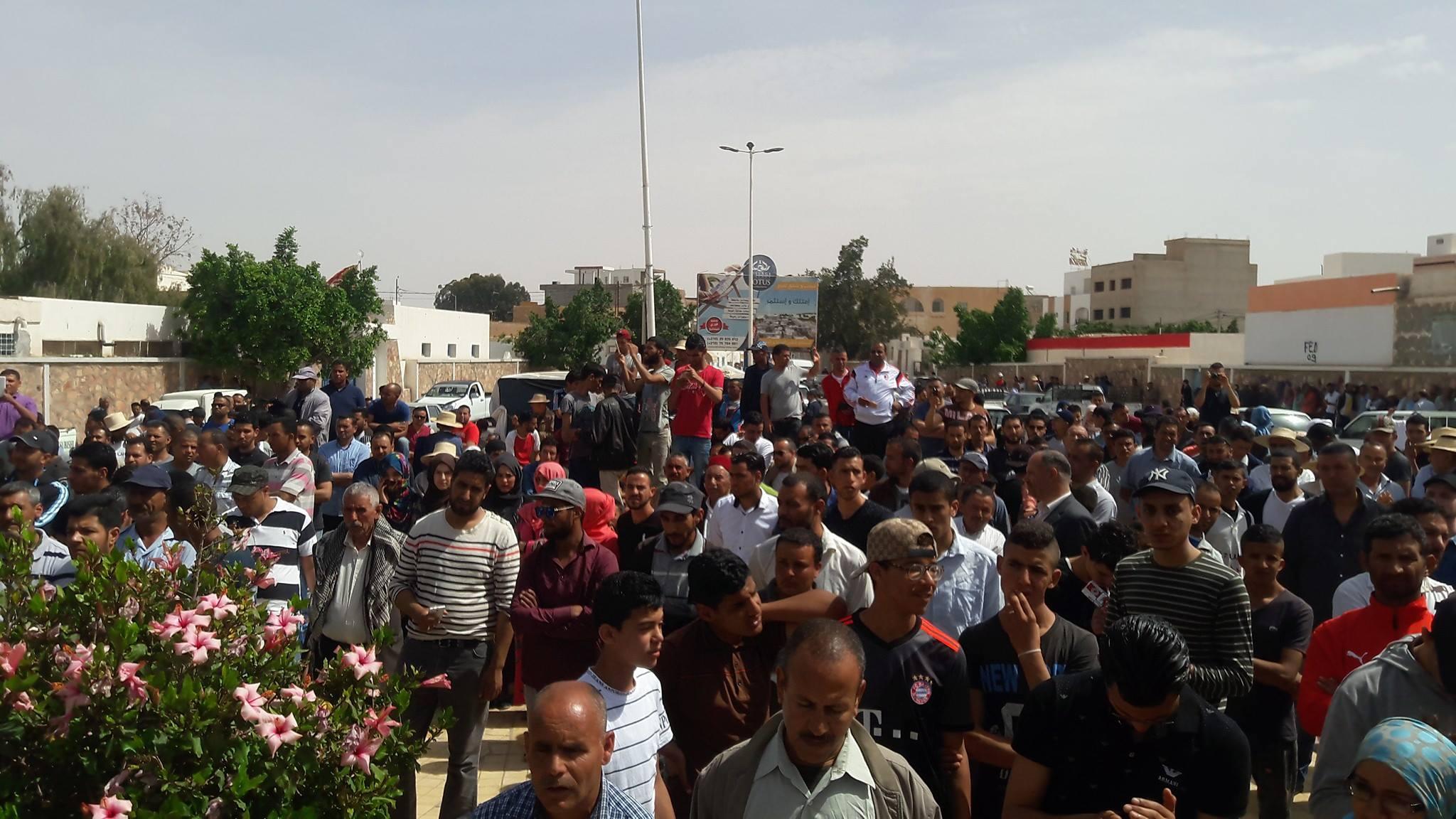 بعد مقتل متظاهر.. هل تتحرك احتجاجات محافظة تطاوين نحو العاصمة تونس؟