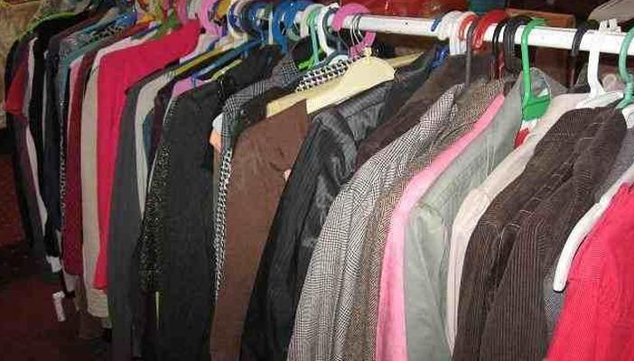 تخفيض الإيجار وتسهيل خط سيرفيس.. مطالب تجار معرض كفر الشيخ  للمحافظ