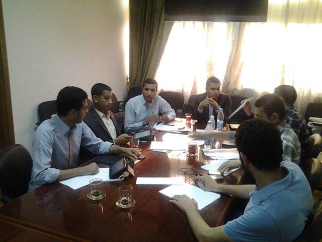 طلاب الزقازيق يطالبون بإقالة نائب رئيس الجامعة