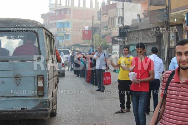 سلسلة بشرية رافضة للانقلاب بمزغونة بالجيزة