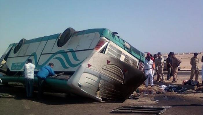 36 مصابًا في انقلاب أتوبيس شلاتين