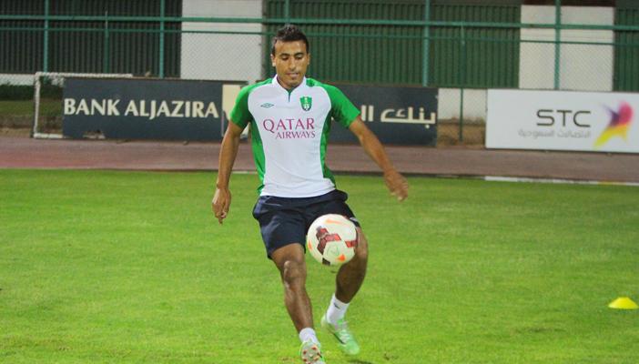 كامارو 2015.. مكافأة الأهلي السعودي لعبد الشافي