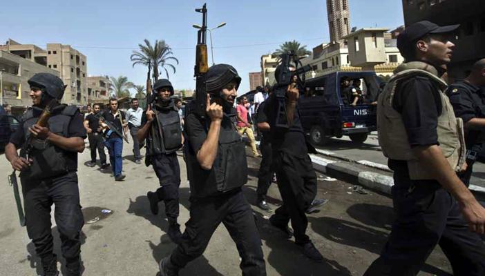 تعزيزات أمنية تصل إلى قرية الميمون لتشديد الحصار على أهلها