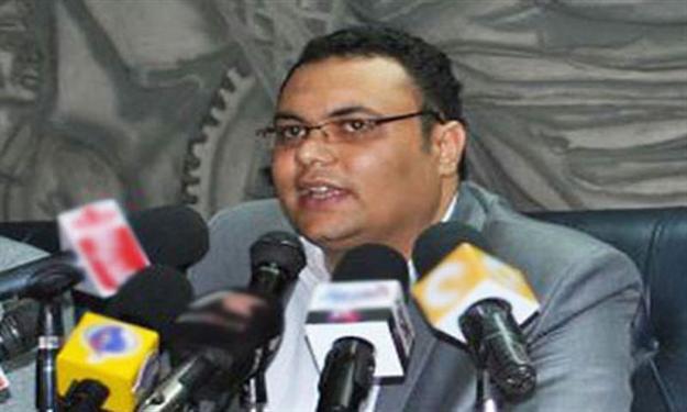 ظل  الثورة: الشورى يتعمد وضع أخطاء قانونية لإطالة عمره