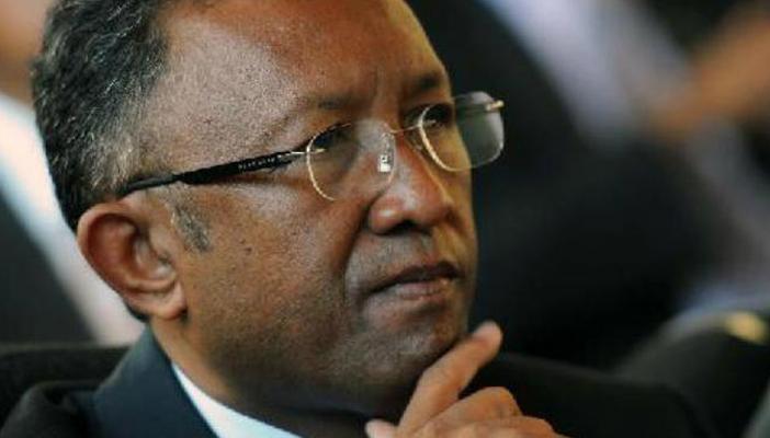 رئيس مدغشقر يندد بإجراءات عزل البرلمان له من منصبه