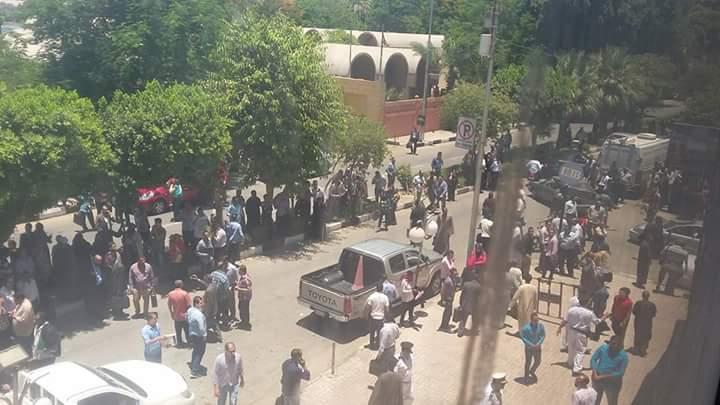 إخلاء مبني مجمع محاكم الأقصر بعد بلاغ بوجود قنبلة