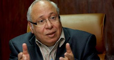 الجنايات تلغى منع “سمير رجب” من التصرف في أمواله .