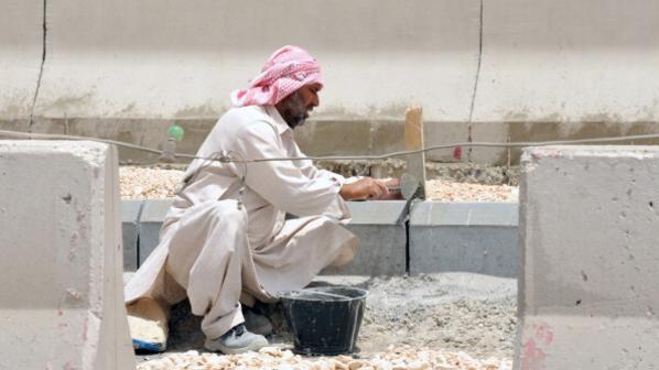ألاف المصريين يخشون الجلد والسجن..والخارجية مكبرة دماغها