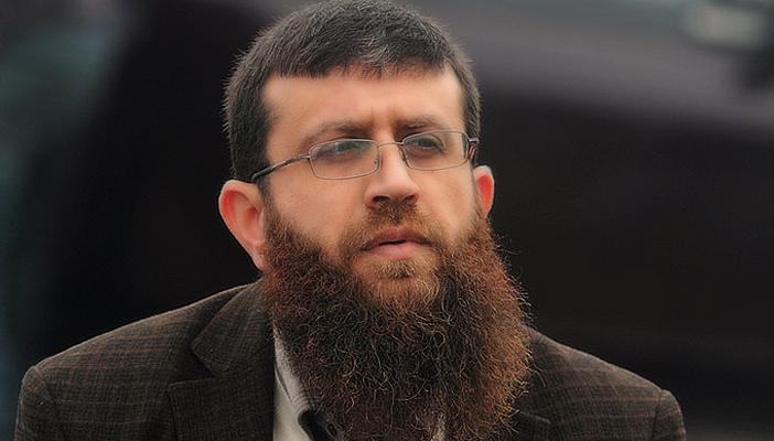 لليوم الـ25.. الأسير الفلسطيني خضر عدنان يواصل إضرابه عن الطعام