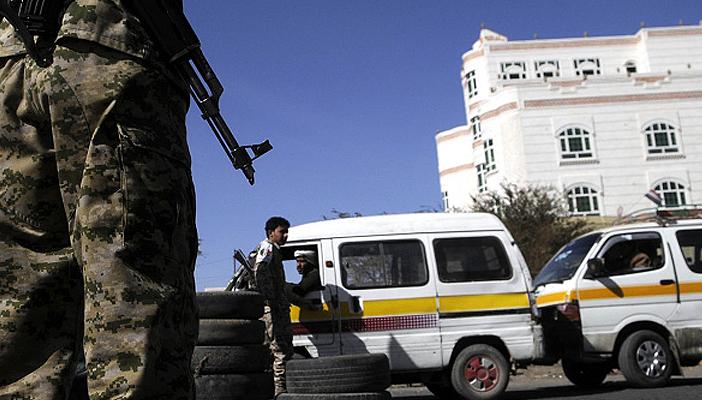 قتلى ومصابين من الحوثيين في اشتباكات مع المقاومة شرقي عدن