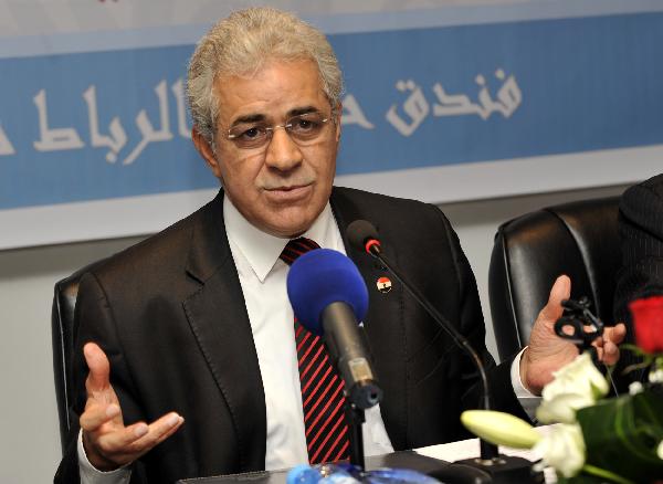 نشطاء: حمدين أيام مرسي حمادة.. ومع السيسي حمادة تاني خالص