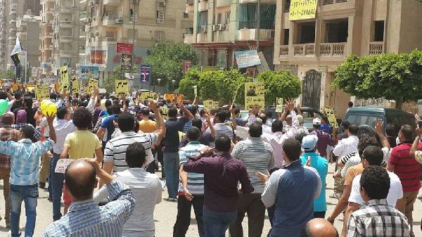 مسيرة حاشدة رافضة للانقلاب تجوب مدينة نصر