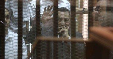 اليوم..محاكمة مبارك ونجليه والعادلي ومساعديه في قضية القرن