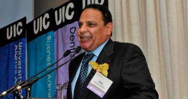 الاقتصادية تؤجل دعوى تعويض الأسواني ضد الجامعة الأمريكية