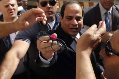 الذين “خانوا” السيسي!