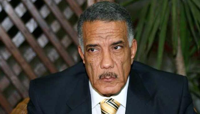 تأجيل محاكمة زكريا عبدالعزيز لجلسة 6 يونيو