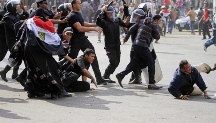 جمهورية المشانق.. انتهاكات حقوق الإنسان في مصر عرض مستمر