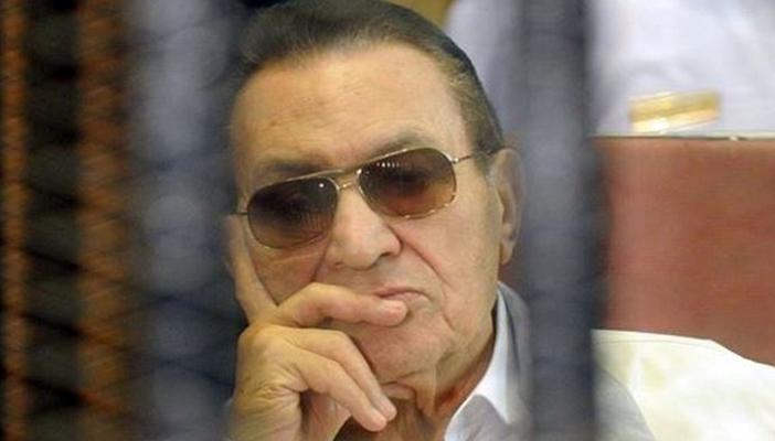 النقض تعيد محاكمة المخلوع وتؤيد براءة باقي المتهمين