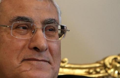 نشطاء “فيس بوك” يودعون “الطرطور” بـ “حتوحشنا_يا_مقطف”