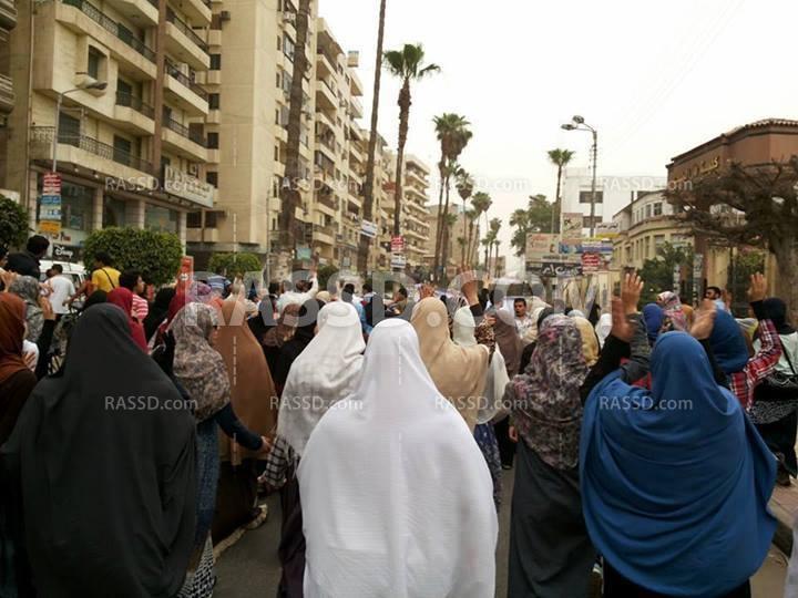 مسيره مناهضة للانقلاب بـ”برج العرب”