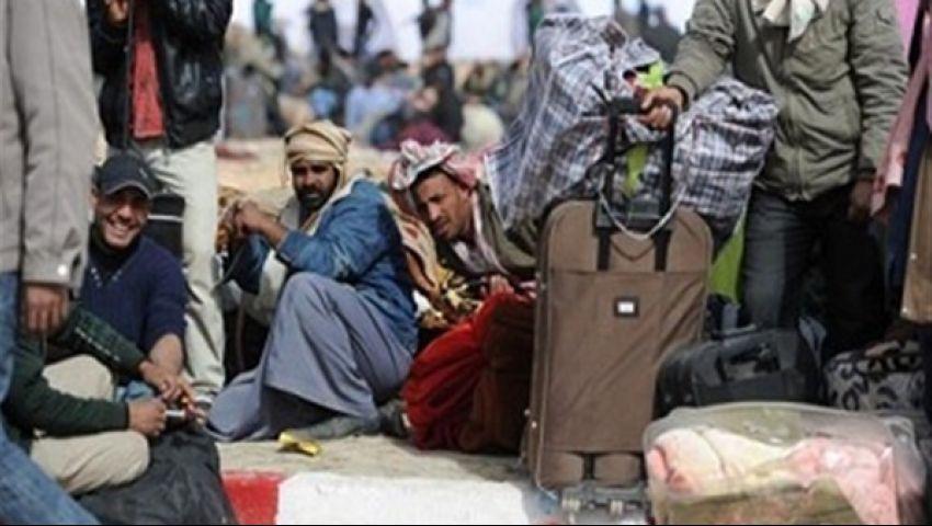 خبراء يحذرون من كارثة عودة العمالة من قطر.. ومصر تبحث عن كفيل