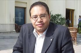 عقل: مصر على فوهة بركان وشهر عسل السيسي انتهى