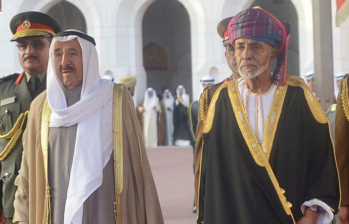 لهذه الأسباب نأت عمان والكويت عن قطع علاقاتهما بقطر