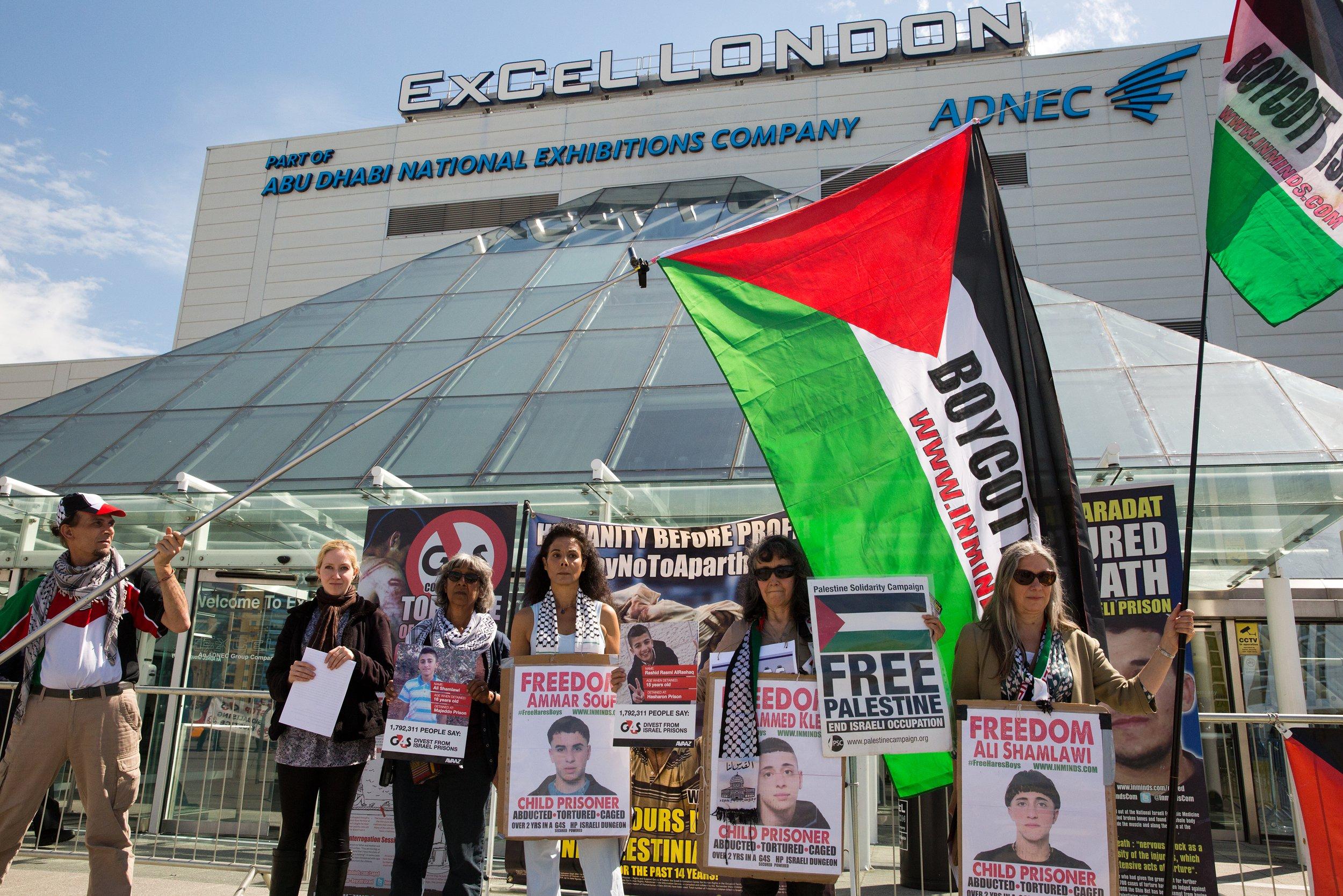 حاكم نيويورك: “من يقاطع إسرائيل نعامله بالمثل”