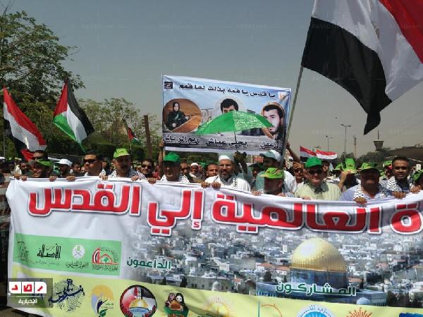 الآلاف حول العالم يحيون ذكري احتلال المسجد الأقصى