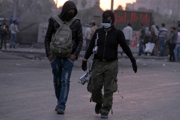 انسحاب “البلاك بلوك” من محيط اشتباكات سميراميس