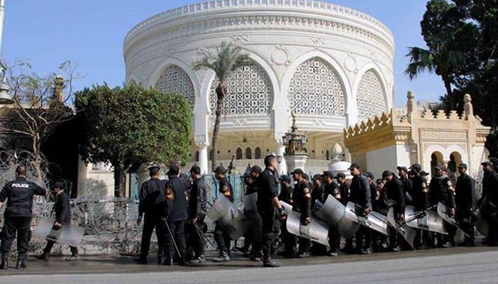 الأمن يكثف من تواجده أمام قصر الاتحادية تحسبًا لتظاهرات معارضي العسكر