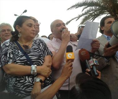 ذى أتلانتيك: فنانو مصر يعلنون الحرب على وزير الثقافة