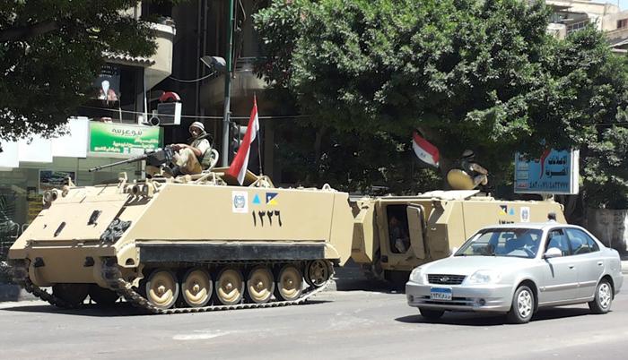 محمد البطاوي يكتب: الفروق الـ9 بين المدرعة وسيارة الإسعاف