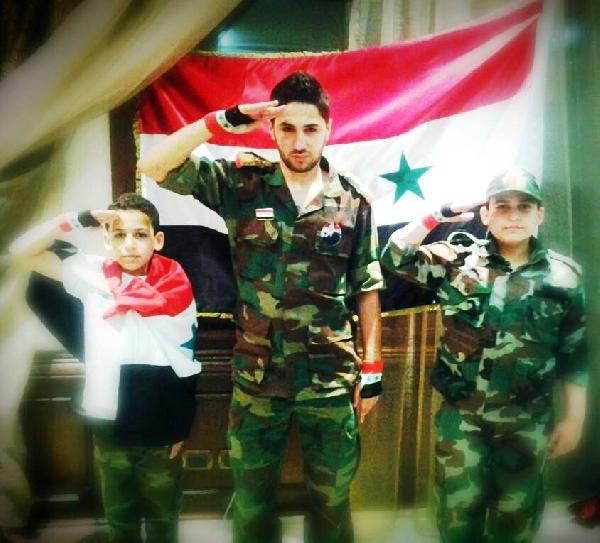 سبايدر ينفي مقتله بسوريا ويؤكد: “نحن فداء الاسد”