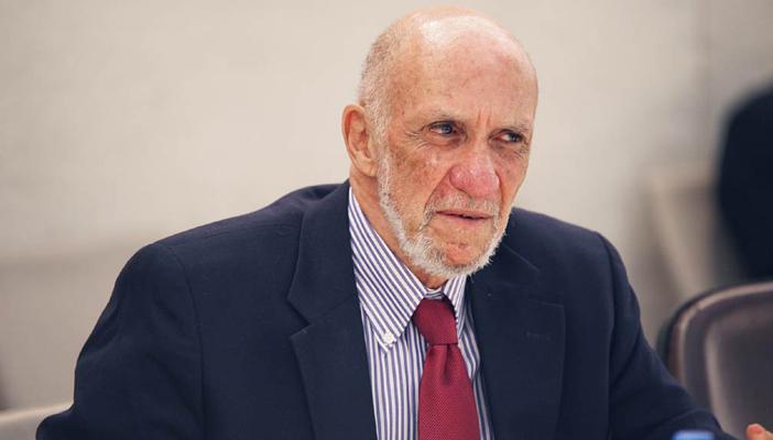 ريتشارد فولك يرصد أربع سنوات من الثورة المضادة في مصر