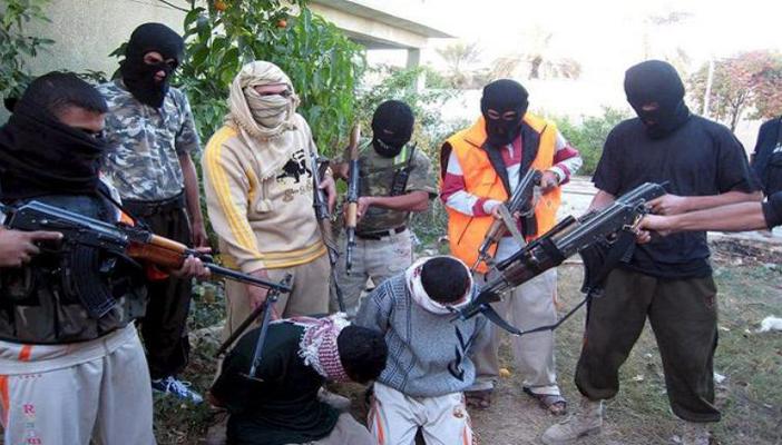 تقرير: تنظيم الدولة قتل 50 ألف مدني واختطف 400 امرأة خلال عام