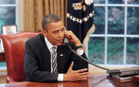 أوباما يهنئ السيسي ويؤكد على استمرار الشراكة مع مصر