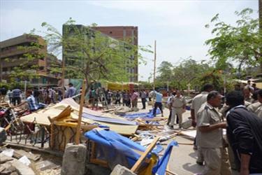 الباعة الجائلين.. بين مطرقة الفقر وسندان السيسي