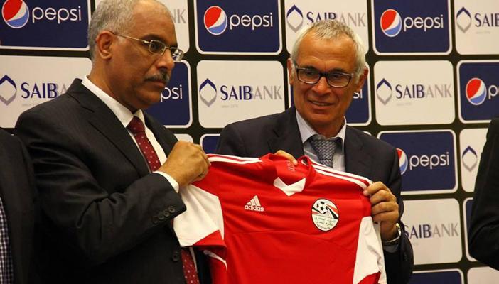 اتحاد الكرة يخاطب الداخلية  لحضور 10 آلاف متفرج  لمباراة تنزانيا