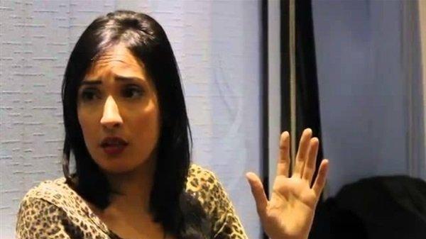 “التحرير” توقف مذيعة: “الناس مبسوطة وبتهيص”