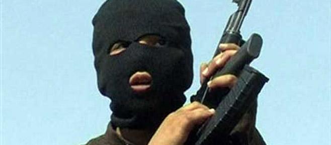 إصابة مجندين ومواطن بهجوم علي سيارة أمنية بالعريش