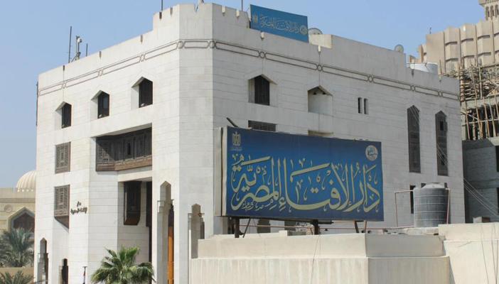 مؤكدة حرمتها.. “الإفتاء” تنفي صدور فتوى بجواز أكل لحم الحمير