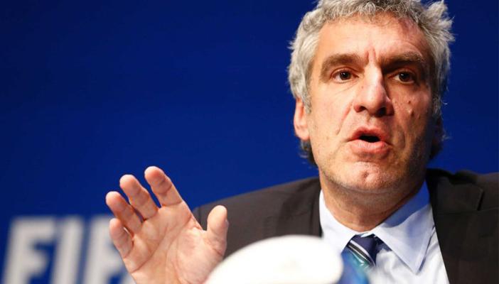 مدير العلاقات العامة للفيفا يتقدم باستقالة فورية من منصبه